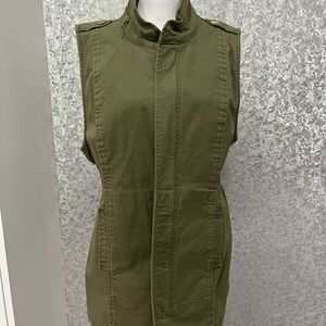 CAbi Olive Green Sleeveless Vest Size Small